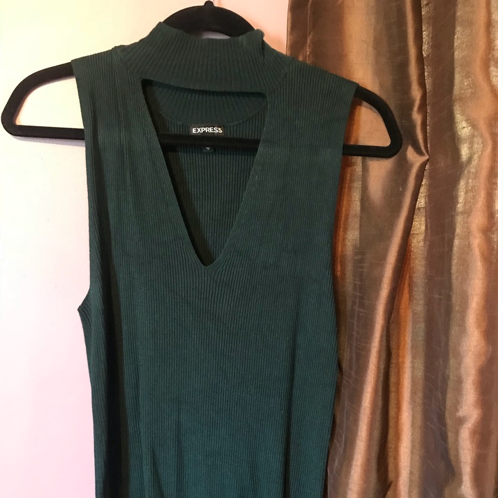 Choker sleeveless shirt. Dark teal.